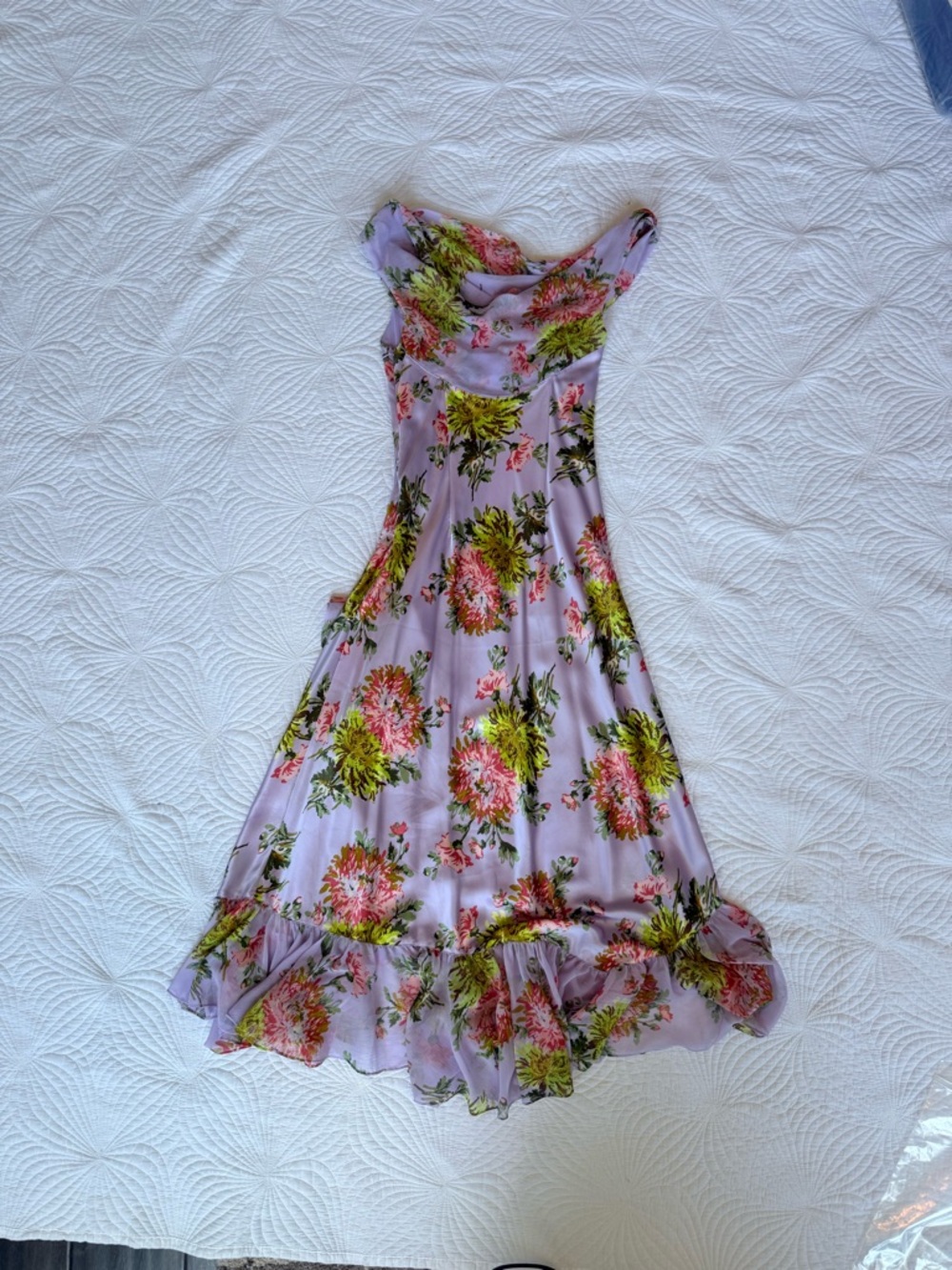 Cinq à Sept Chrysanthemum Ray Silk Floral Midi Dress, Purple | Size 6 - Picture 5 of 9